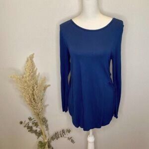 Old Navy Women's Long Sleeve tunic Size Small - Blue